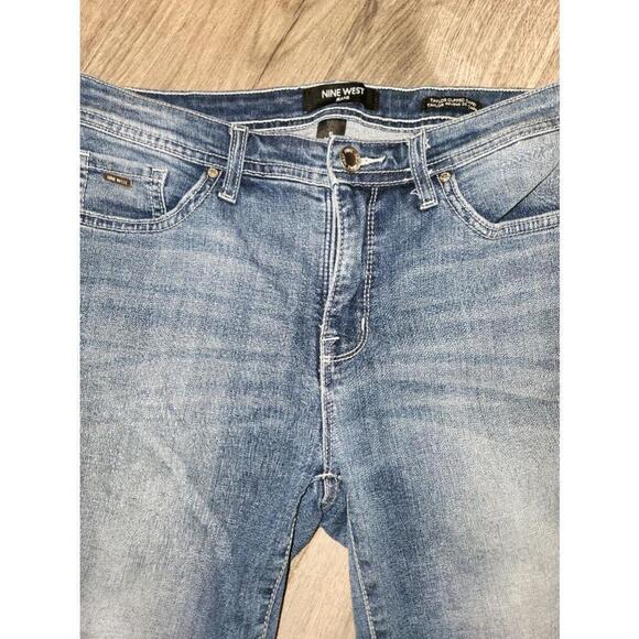 Nine West | Women's | Jeans | Size 6 - Picture 4 of 5
